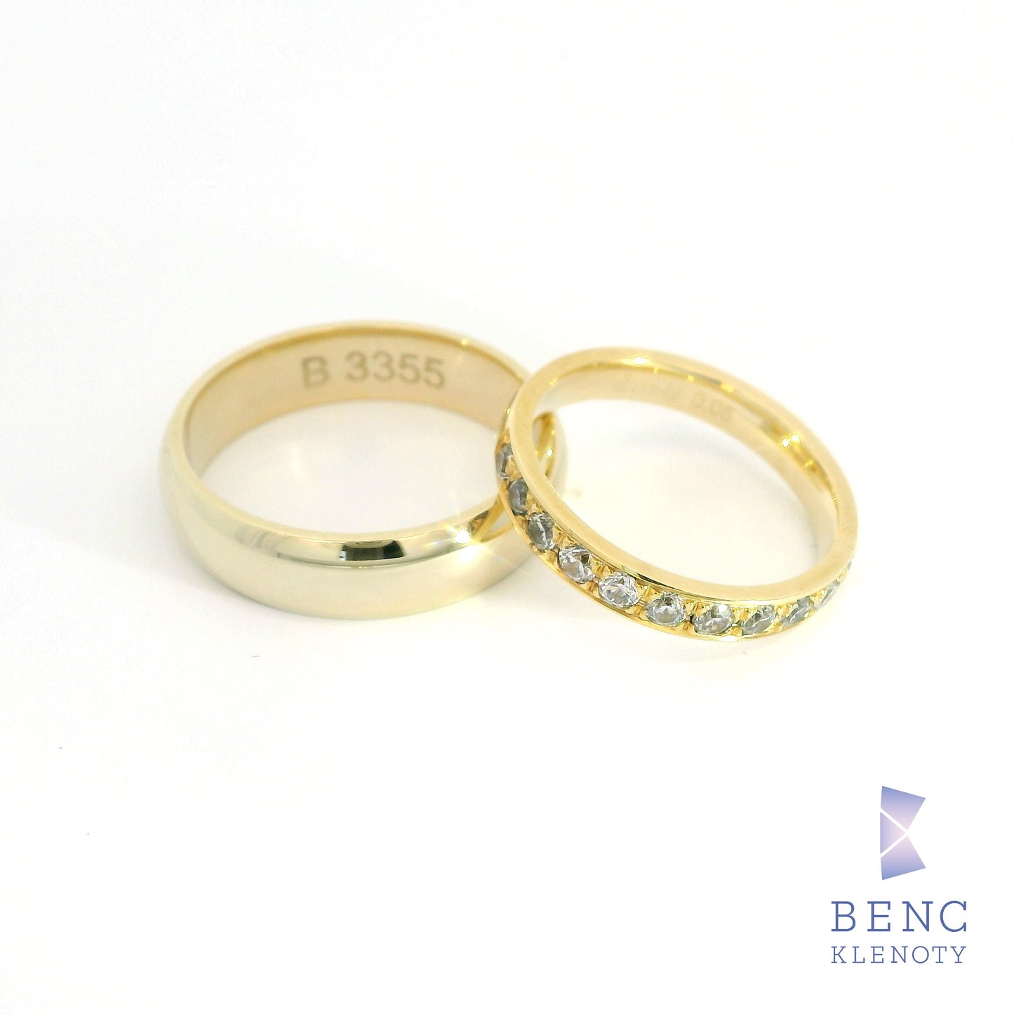 Gold wedding ring - Timeless elegance for her and him B-3355