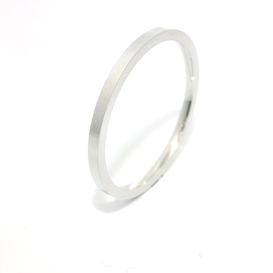 Zlatý snubní prsten - Nadčasová elegance pro ni i pro něj - B-283