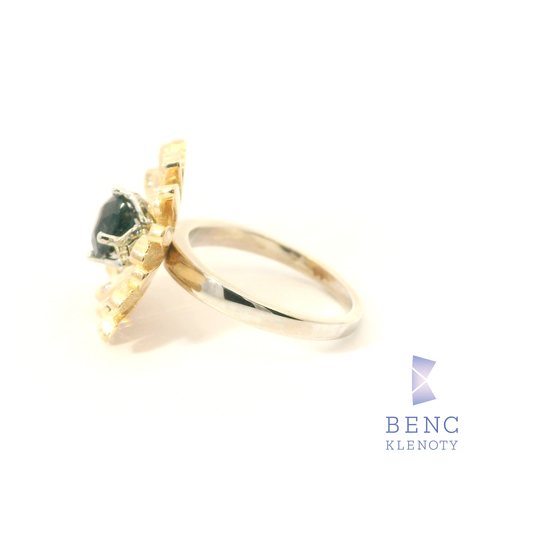 Luxusní Zlatý Prsten s Kobaltovým Spinelem (Seven Steps Výbrus) a Diamanty 14K | Benc Klenoty