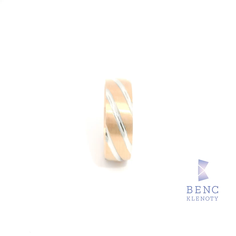 Dámský snubní prsten ze zlata 14K | Nadčasový design | A936