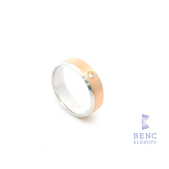 Dámský snubní prsten ze zlata 14K | Nadčasový design | A528