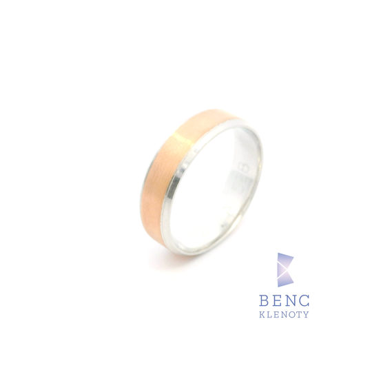 Pánský snubní prsten ze zlata 14K | Nadčasový design | A528-P