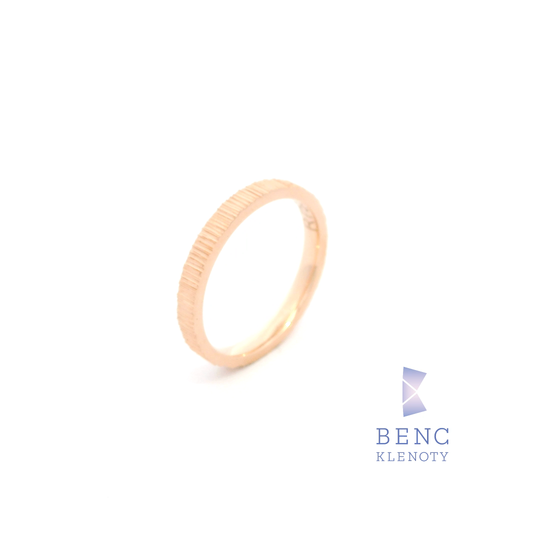 Dámský snubní prsten ze zlata 14K | Nadčasový design | R755