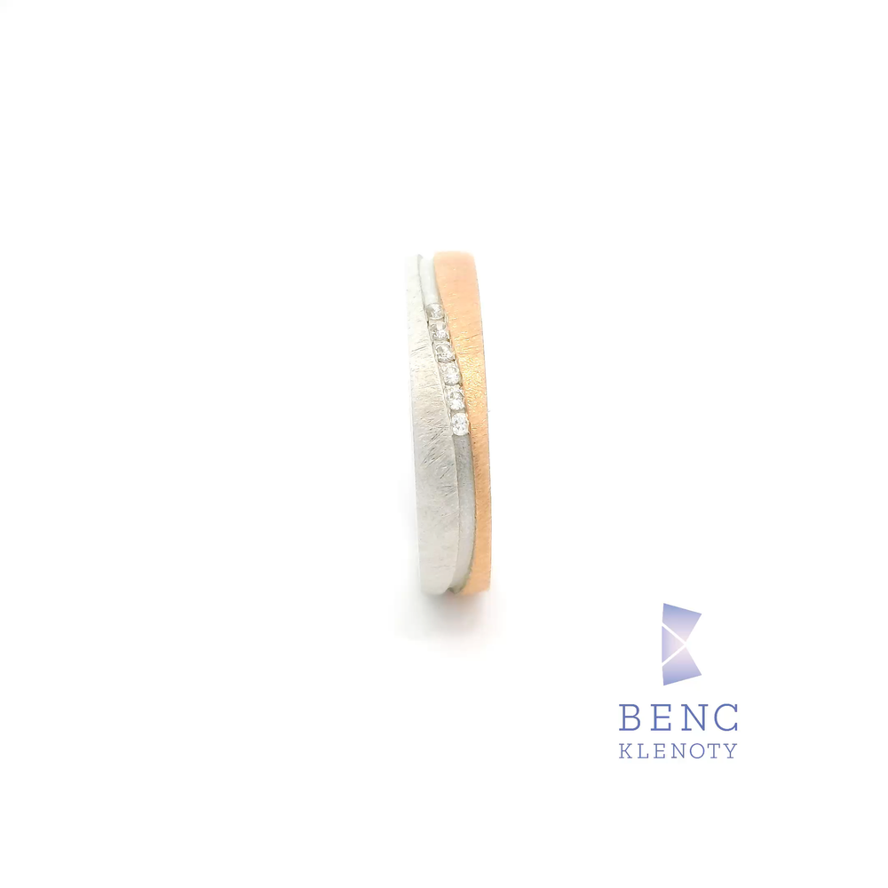 Dámský snubní prsten ze zlata 14K | Nadčasový design | L136