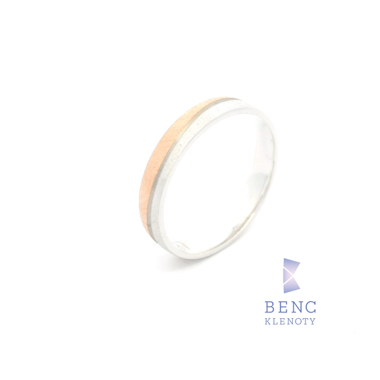 Pánský snubní prsten ze zlata 14K | Nadčasový design | L136-P