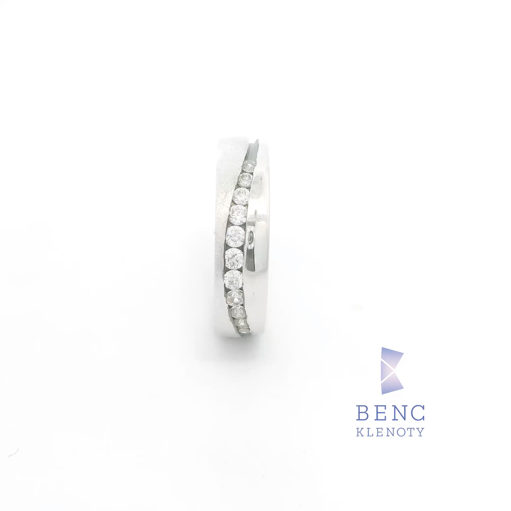 Dámský snubní prsten ze zlata 14K | Nadčasový design | L145