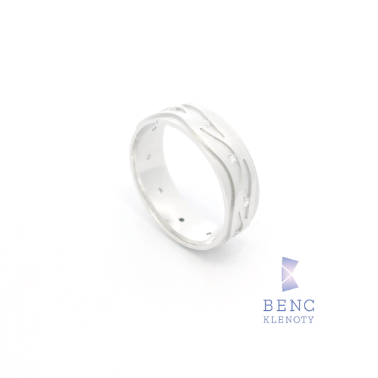 Dámský snubní prsten ze zlata 14K | Nadčasový design | A1022
