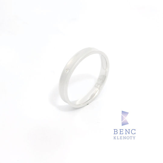 Dámský snubní prsten ze zlata 14K | Nadčasový design | B3
