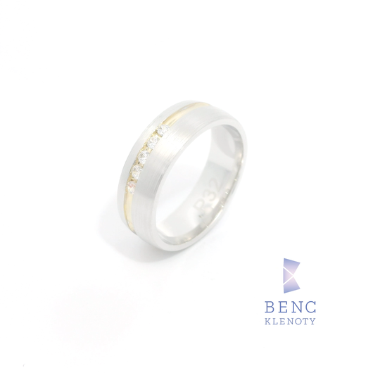 Dámský snubní prsten ze zlata 14K | Nadčasový design | P32