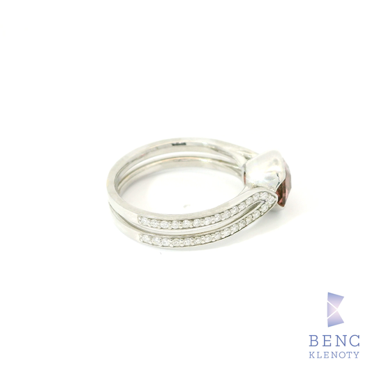 Prsten s ruzovym turmalinem 