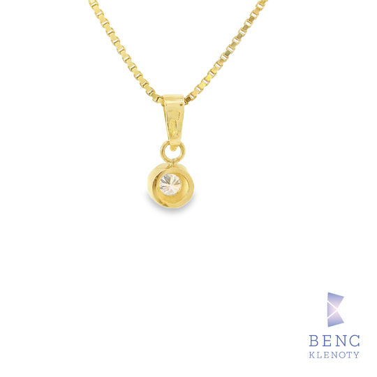 Zlaty privesek s diamantem