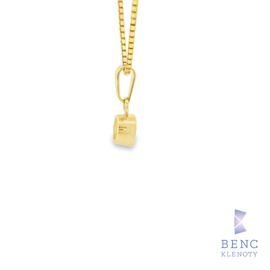 Zlaty privesek s diamantem