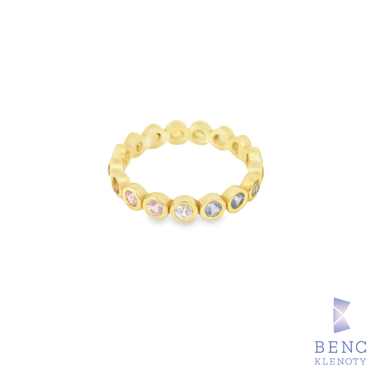 Zlaty prsten s barevnymi safiry