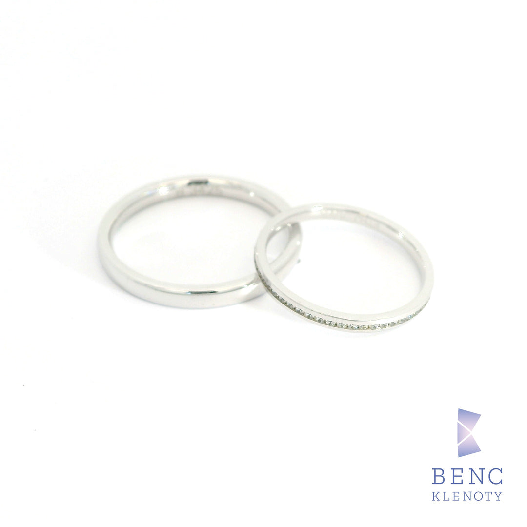 Zlatý snubní prsten - Nadčasová elegance pro ni i pro něj B-3425